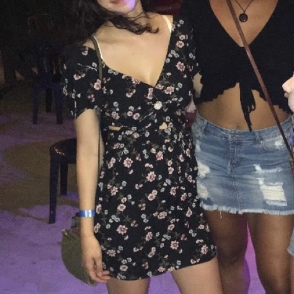 SOLD American eagle dress with cutouts SOLD - Picture 3 of 3